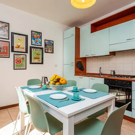 Appartement Centrum 2 *